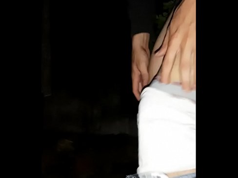 ❤️ Il-ġar tiegħi qabeż fuq il-ħajt tal-kwarantina tiegħi ❌ Sluts lilna